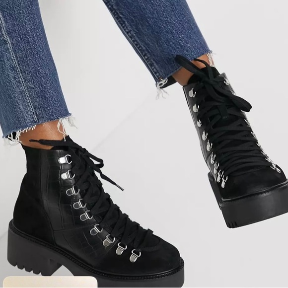 ASOS Boot, Black, Size 8 - Picture 7 of 7
